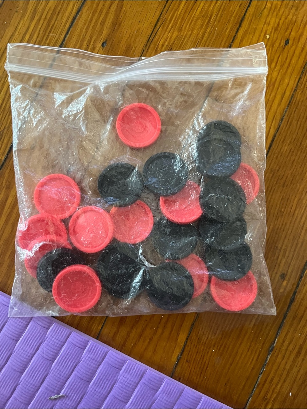 Unbranded Red and Black Plastic Game Chips - Pack of Counters
